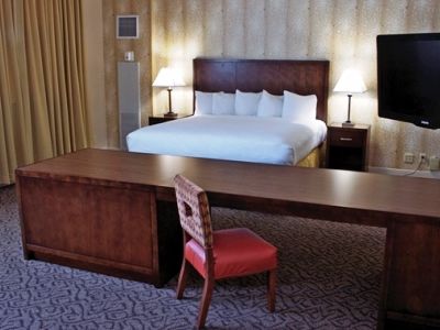 Hotel Doubletree By Hilton Airport